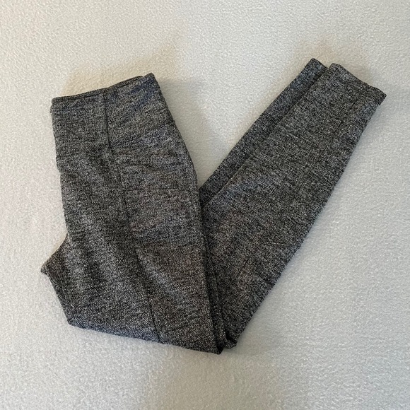 Athleta Womens Herringbone metro High Rise Leggings Black White Size Medium - Picture 12 of 12